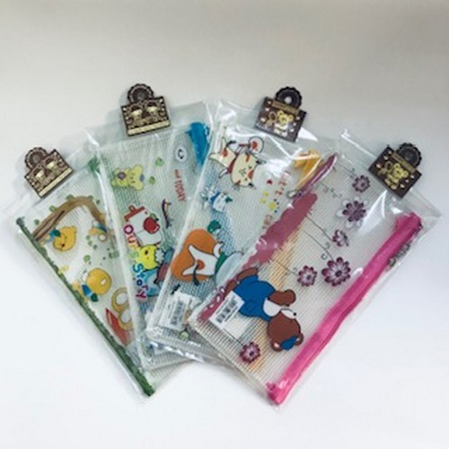 กระเป๋าใส่เครื่องเขียนลายการ์ตูน @22.-